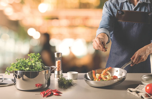 Di mana saya bisa membeli penggorengan Tramontina Grano di Spanyol?