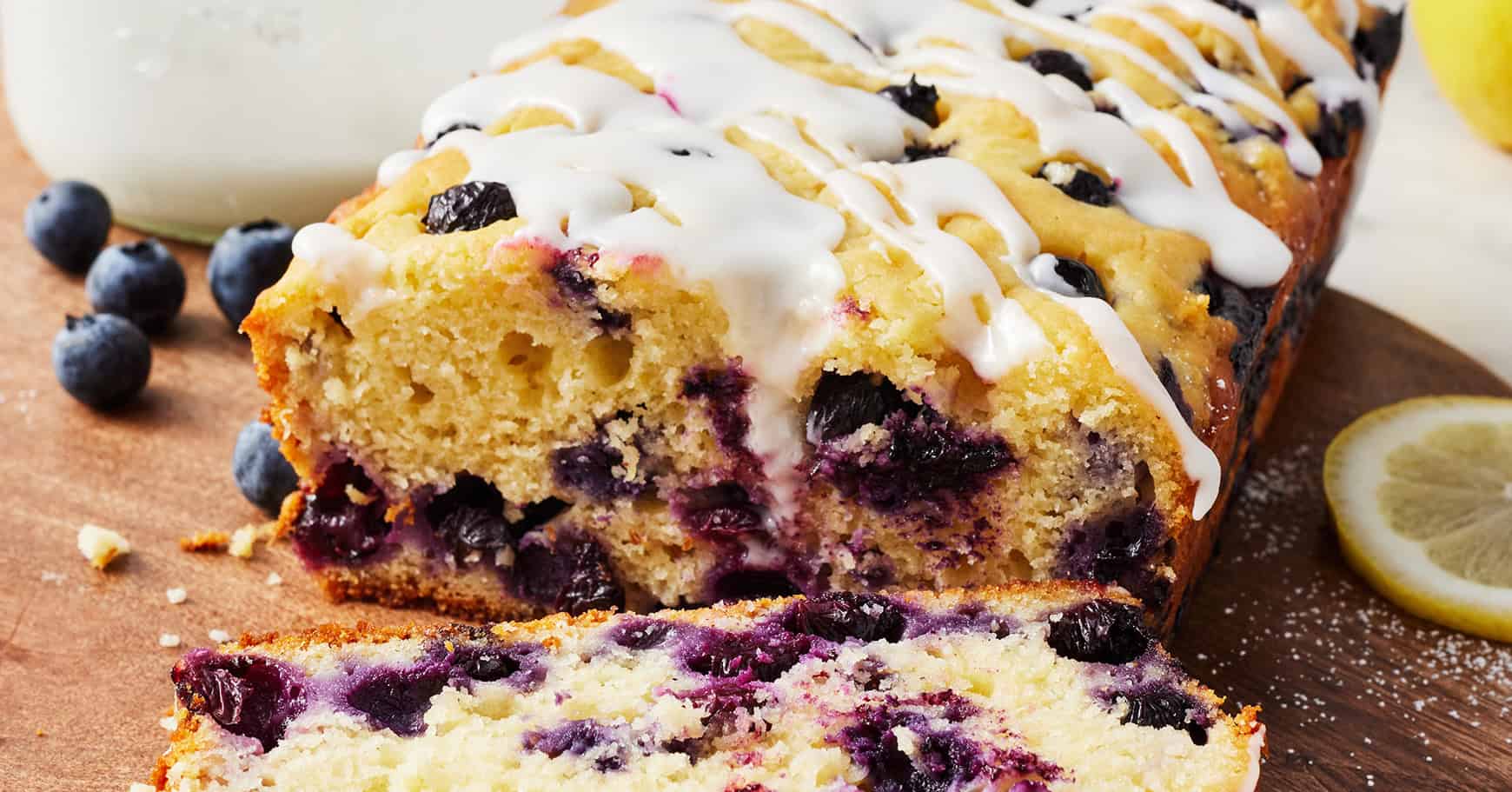 Makanan Penutup Lemon Mudah yang Pembaca Kami Tidak Bisa Berhenti Membuatnya Musim Semi Ini